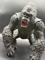 KING KONG 2006 MEZCO Scowling Mad Angry 15″ 8th Wonder Used Peter Jackson