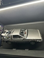 Hot Toys Back To The Future Delorean Wall Mount Display