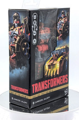 Hasbro/Takara Tomy Transformers Age of the Primes Deluxe Class JUNKION JALOPY!