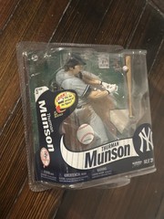THURMAN MUNSON MCFARLANE MLB 29 SERIES NEW YORK YANKEES. T-42