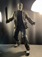 2005 NECA 19.5” tall FREDDY Vs. JASON VOORHEES Action Figure / Collectors