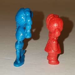 Garbage Pail Kids 1986 Topps Blue Thin Lynn & Red Double Heather Mini Figure VTG