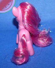 My Little Pony G4 PINKIE PIE 3″ Brushable Canterlot Castle Raised Hoof Tinsel