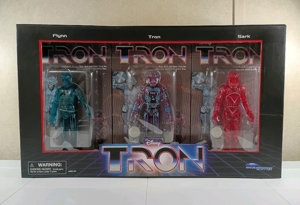 Diamond Select Toys Tron Flynn, Tron, Sark SDCC 2021 Exclusive Limited Edition
