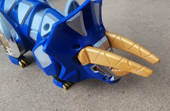 Power Rangers Dino Thunder Abaranger DX Triceratops Megazord