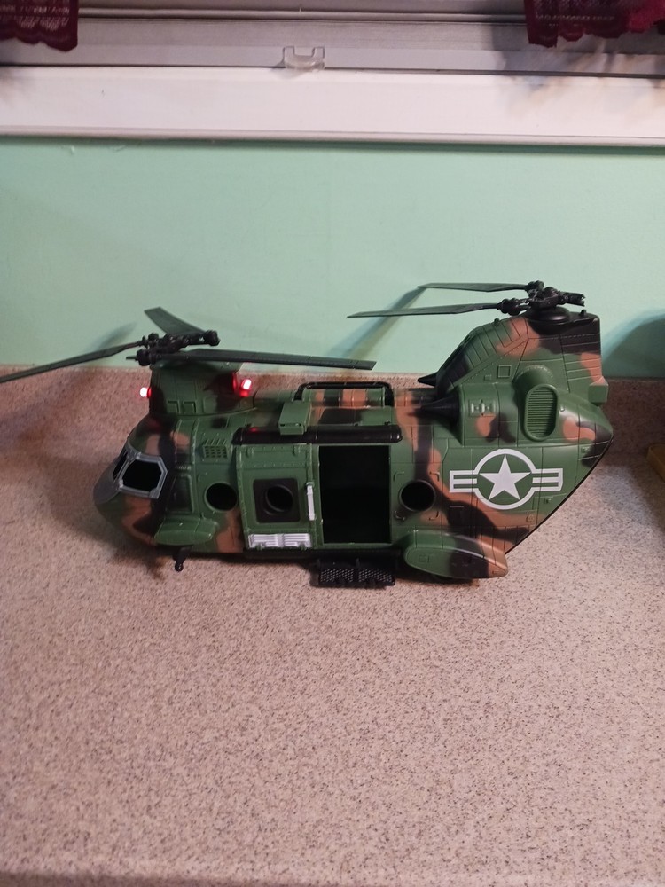Chap Mei 18″ Long Soldier A Force Chinook Military Helicopter NOT COMPLETE parts
