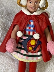 Cindy Lou Who How The Grinch Stole Christmas Action Figure Playmates Toy (KK)