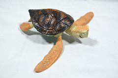 Vintage Disney Pixar Finding Nemo Crush Hard Plastic Figure w/ Moveable Legs