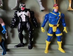 Vintage Marvel Toybiz 10″ Deluxe & 6-7″ Figures Lot of 8 From 90’s LOOK!