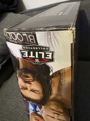 WWE Elite Figure 3Pack Tribal Chief vs Beast Incarnate Roman Reigns Brock Lesnar