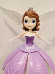 Sofia The First Princess Dancing And Singing Doll With Flashing Light Music Toy