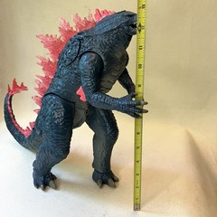 Playmates 13” Godzilla X Kong The New Empire Mega Heat Ray Figure – WORKS