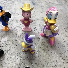 Disney Figure Toy Lot – Nice Variety PVC Cake Toppers Vintage & Modern Fast Ship