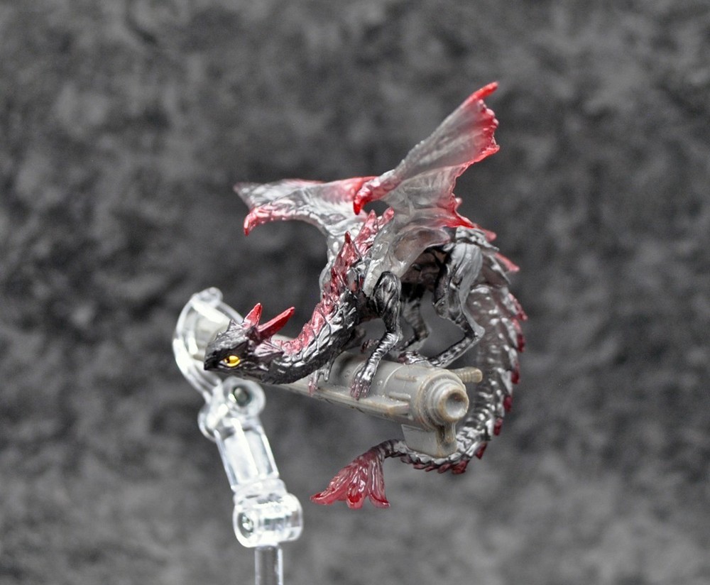 gashapon capsule finger cuff dragon mascot metallic red black 3″ figure