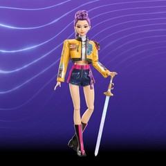 KPop Demon Hunters HUNTR/X – Rumi Fashion Doll Posable – OFFICIAL – NEW IN HAND