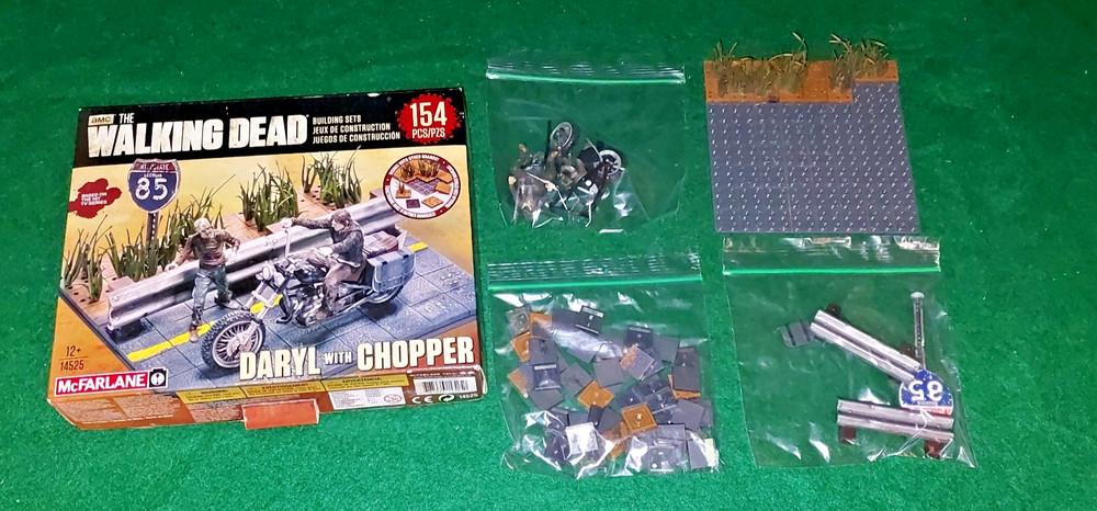 AMC The Walking Dead Daryl with Chopper Kit No. 14525 Complete 98% READ