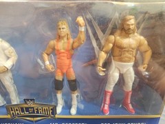 WWE Elite Mattel Hall of Fame Heenan Family Exclusive 4-Pack New Damage Plastic