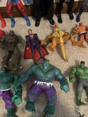 Lot Of 45 Vintage 90s Action Figures Kenner Hulk, Marvel, X-Men, And More