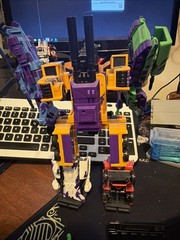 Transformers G2 Bruticus 1992 Excellent Condition Complete