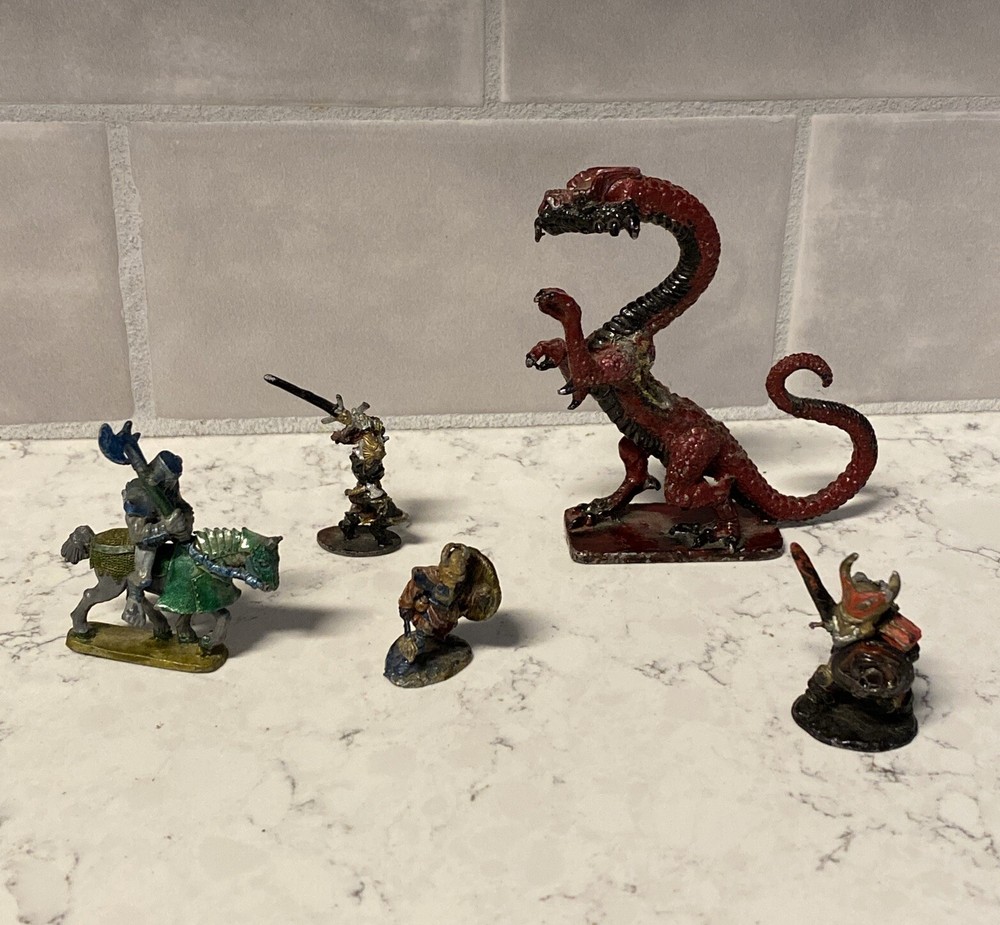 Vintage Metal Miniature Figurines Dungeons & Dragons Tabletop Lot of 5 w/ Dragon