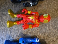 Hasbro Playskool Heroes Captain America, Black Panther, Red Gold Spiderman See