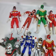 Lot of 10 Vintage Mighty Morphin Power Rangers Figures Red Green Blue Silver