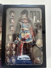NECA Ultimate Art the Clown Thanksgiving Special Terrifier 2