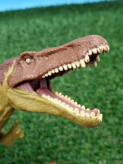 (4) Jurassic Park Dinosaurs Lot Of 4 (Used Working Toys)