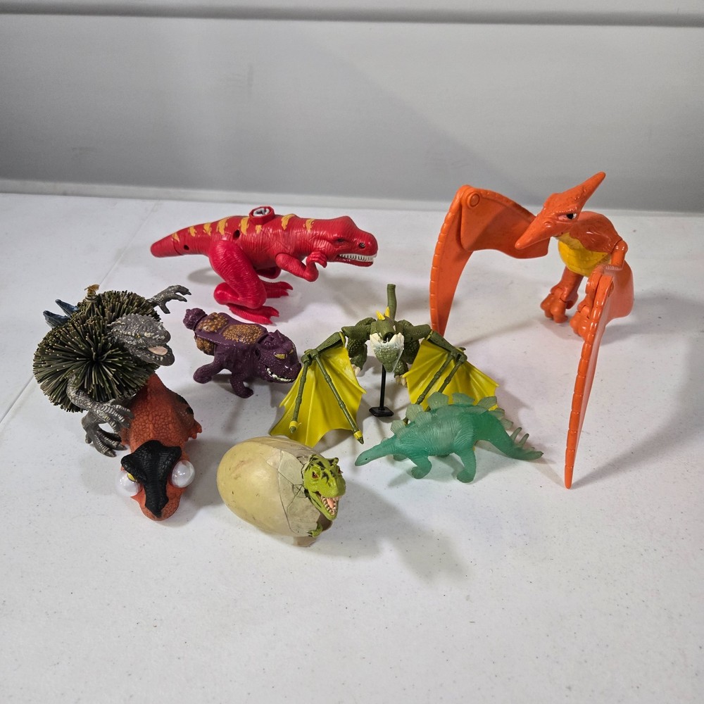 Mixed Dinosaur & Dragon Toy Figure Lot – Vintage & Modern (8 Pieces)