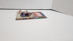 Marvel Heroes Miniature Poseable Figure Magneto 2.75 in Toy Biz Brand New!