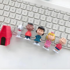 12PCS Peanuts Snoopy Cute PVC Figures Set Cartoon Doll Toys Kids Birthday Gift