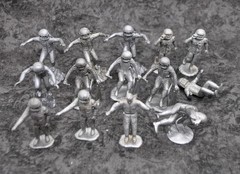 Marx Operation Moonbase Astronauts 1960 Spacemen lot x13 UNBROKEN figure vintage