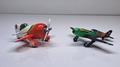 Disney Planes El Chupacabra And Zed Plane Toys * * As Is* *