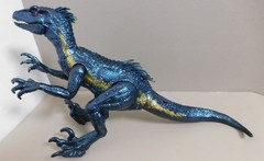 Jurassic World Track ‘n Attack Indoraptor Action Figure Lights & Sounds Dinosaur