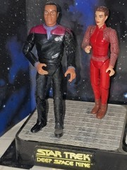 Star Trek – 6 Star Fleet Officers – 3 tv shows – 1994 Playmates set