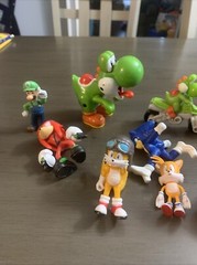 Mixed Video Game Figure Lot: Super Mario Sonic The Hedgehog Donky Kong Bowser