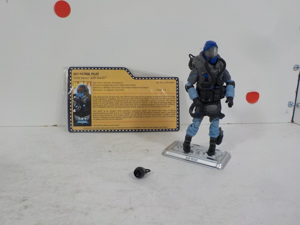 N A0108 G.I. Joe Sky Patrol Pilot Air Raid 2016 Joe Con Exclusive Figure W Card