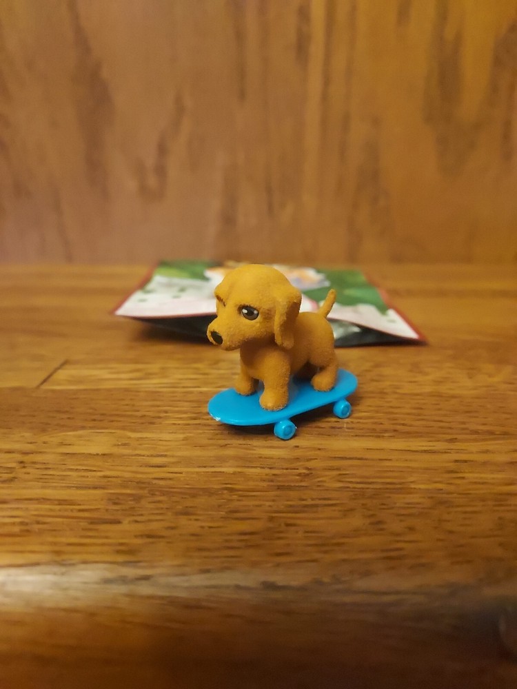 Puppy In My Pocket Series 2 OSCAR DASCHUND Blind Bag Collectible Figure