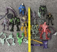 Lot Final Faction Figures Weapons Accessories Greenbrier International