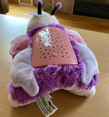 Dream Lites Pillow Pets Butterfly Pink Purple Light-Up Nightlight Stars Pattern