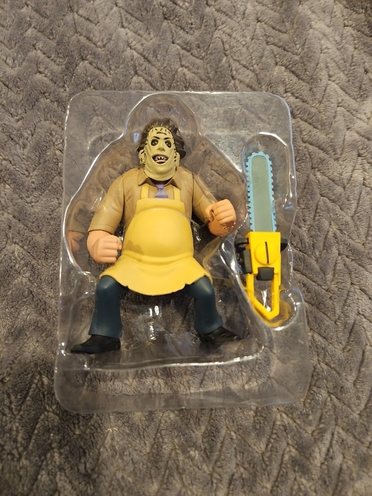 NECA Toony Terrors Leatherface Texas Chainsaw Massacre Collectible Figure NEW*