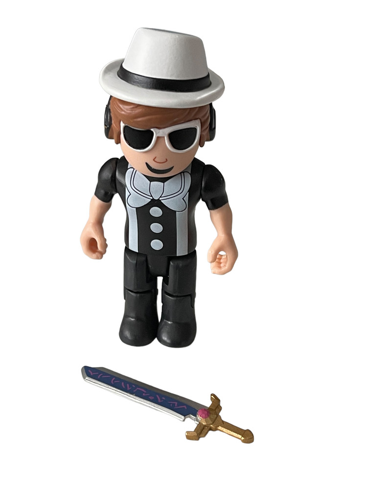 Piggy Mega Set 4″ Action Figure Minitoon w/ Accessories Series 3 Roblox NEW