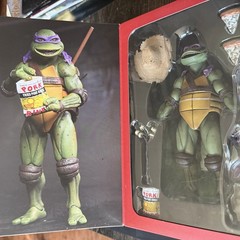 NECA Teenage Mutant Ninja Turtles 35th Anniversary Donatello Ultimate Figure