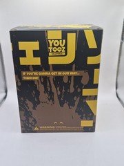 2023 YouTooz – Chainsaw Man Denji Gold Chrome Version Exclusive! (Damaged)