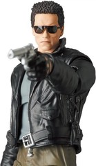 NEW MAFEX No.176 T-800 (The Terminator Ver.) Action Figure US seller