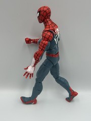 Marvel Legends Spider-Man 2 GamerVerse Peter Parker 6″ Action Figure As-Is