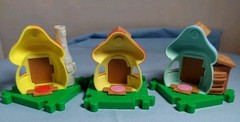 Jakks 2013 Smurfs Micro Village Garden, Water, Treasure, 19 Tiles & 10 Smurfs
