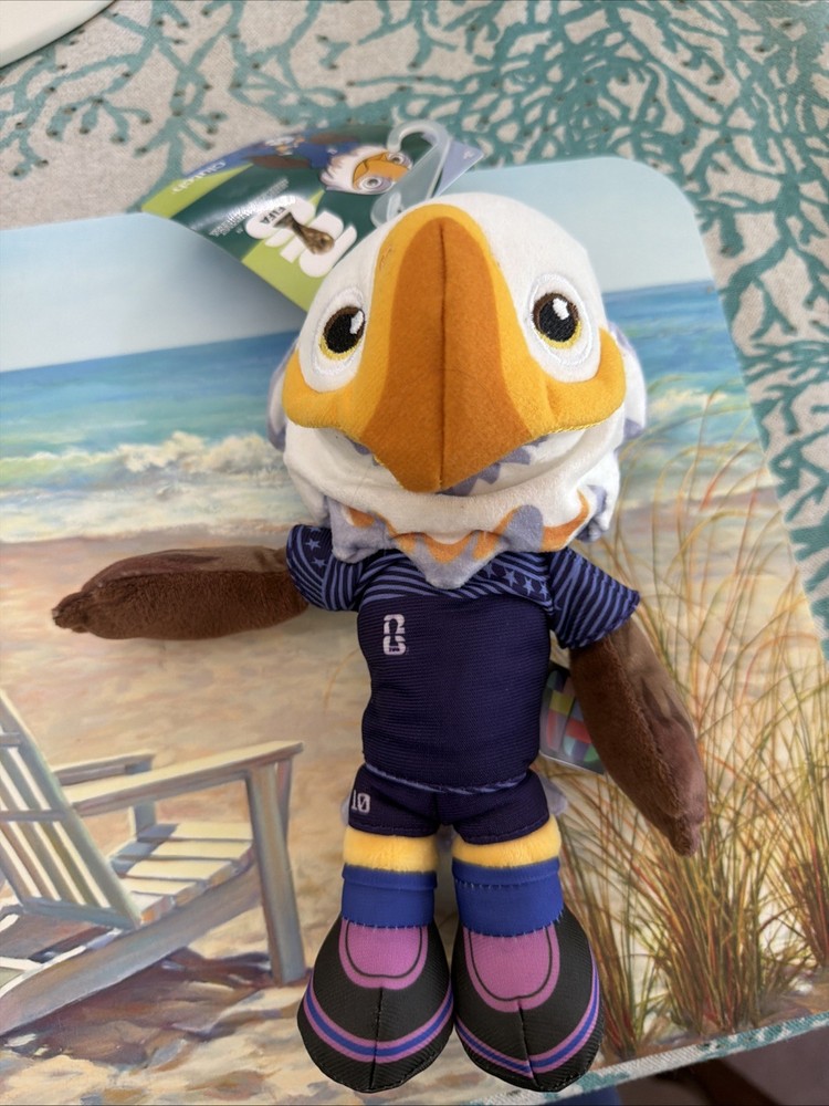 Jazwares FIFA® World Cup 2026 USA 8 Inch Plush Official Clutch™ Bald Eagle