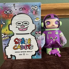Authentic Pop Mart Mega Space Molly 400% Jon Burgerman Space Cadets (Dumps) Open
