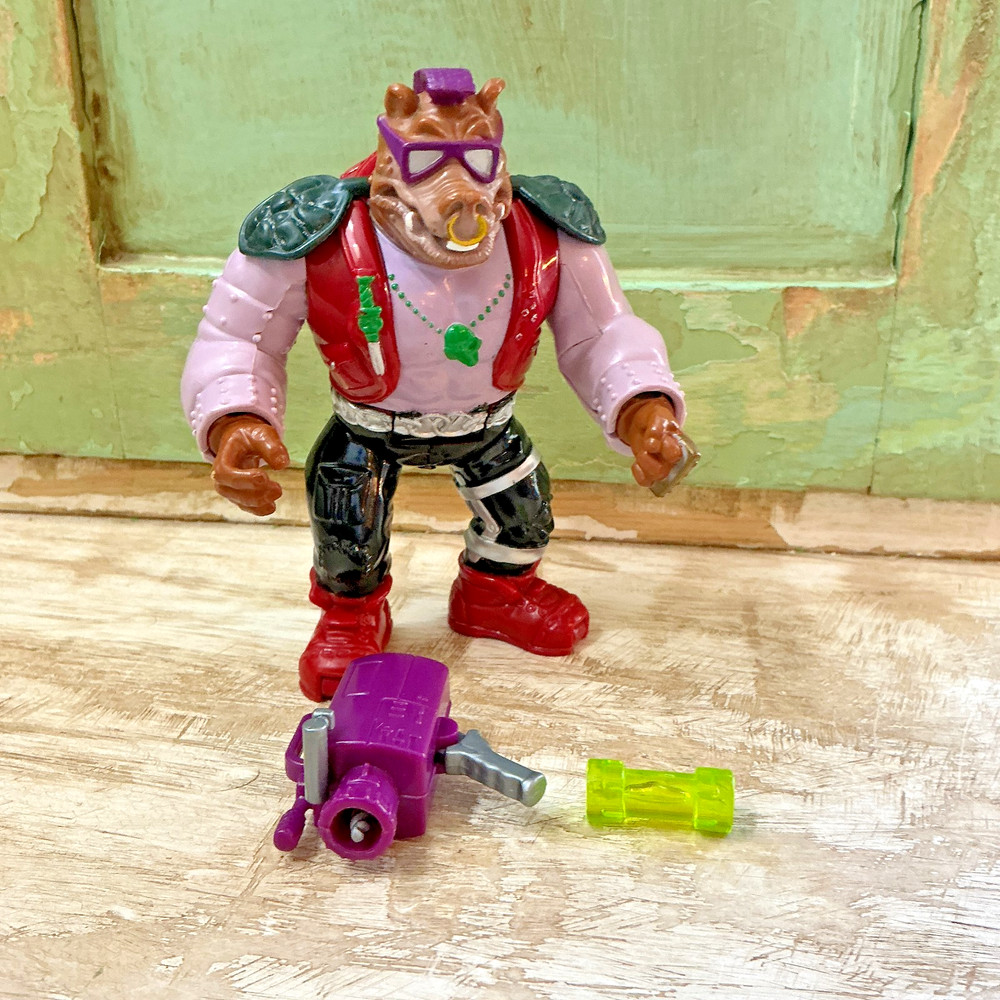 Vintage 1992 TMNT Mutatin’ Bebop Figure w Camera Shell Drill & Ooze Playmates